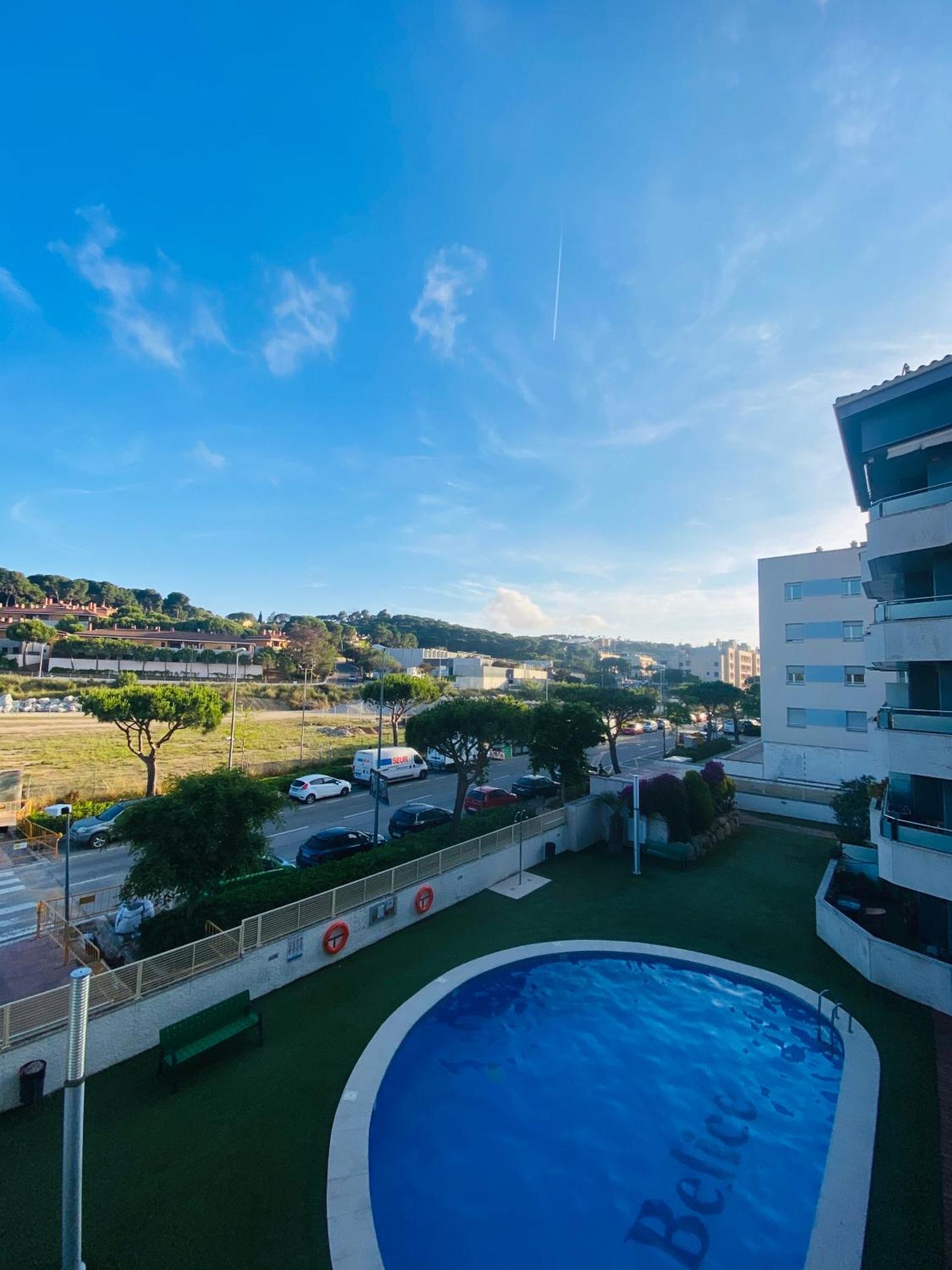 Hermoso Piso En Un Paso De La Playa De Fenals Con Terraza Holiday home Lloret de Mar